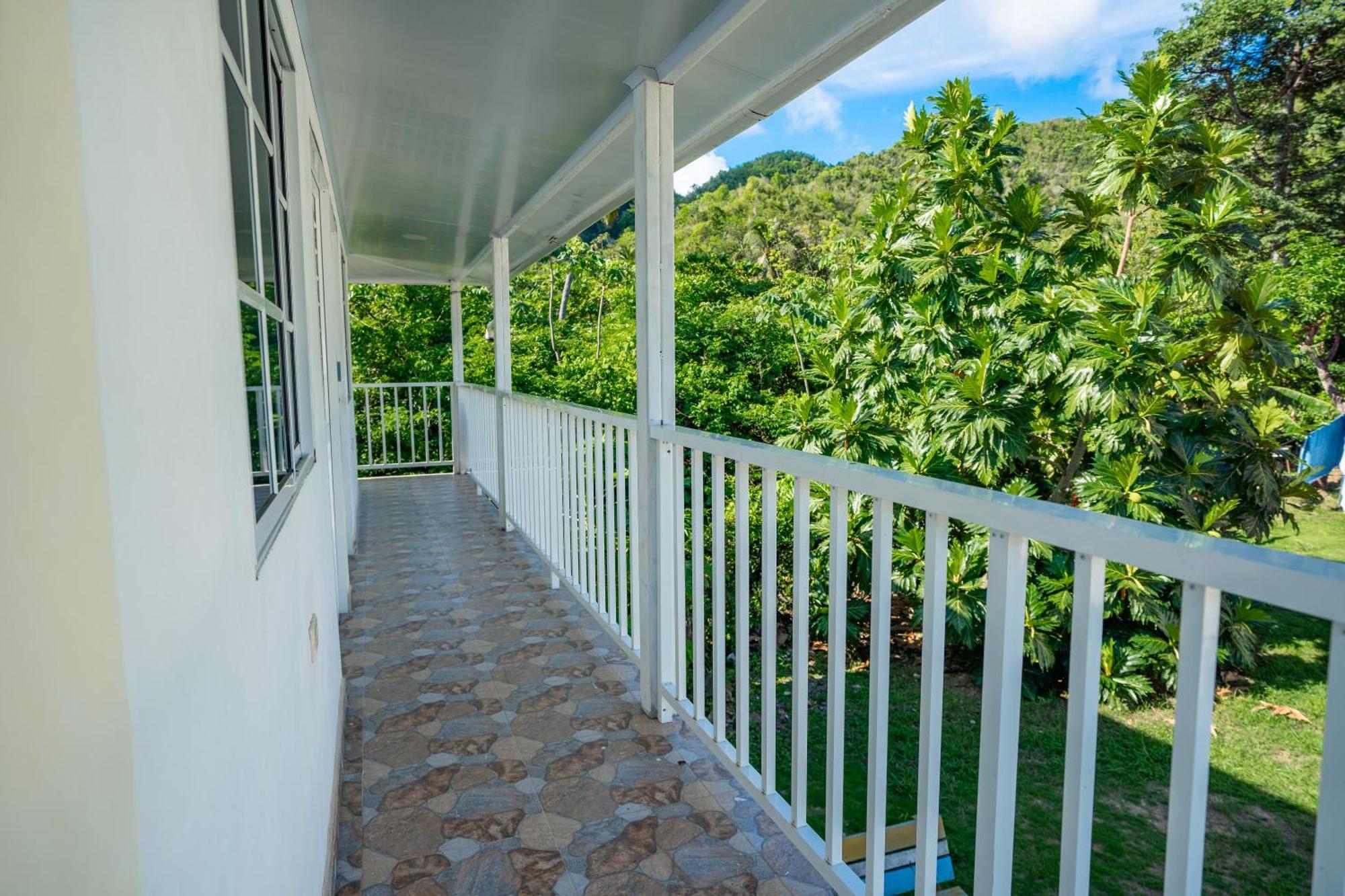 Posada Mango Tree Bahia Suroeste ภายนอก รูปภาพ