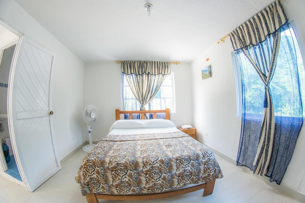 Posada Mango Tree Bahia Suroeste ภายนอก รูปภาพ