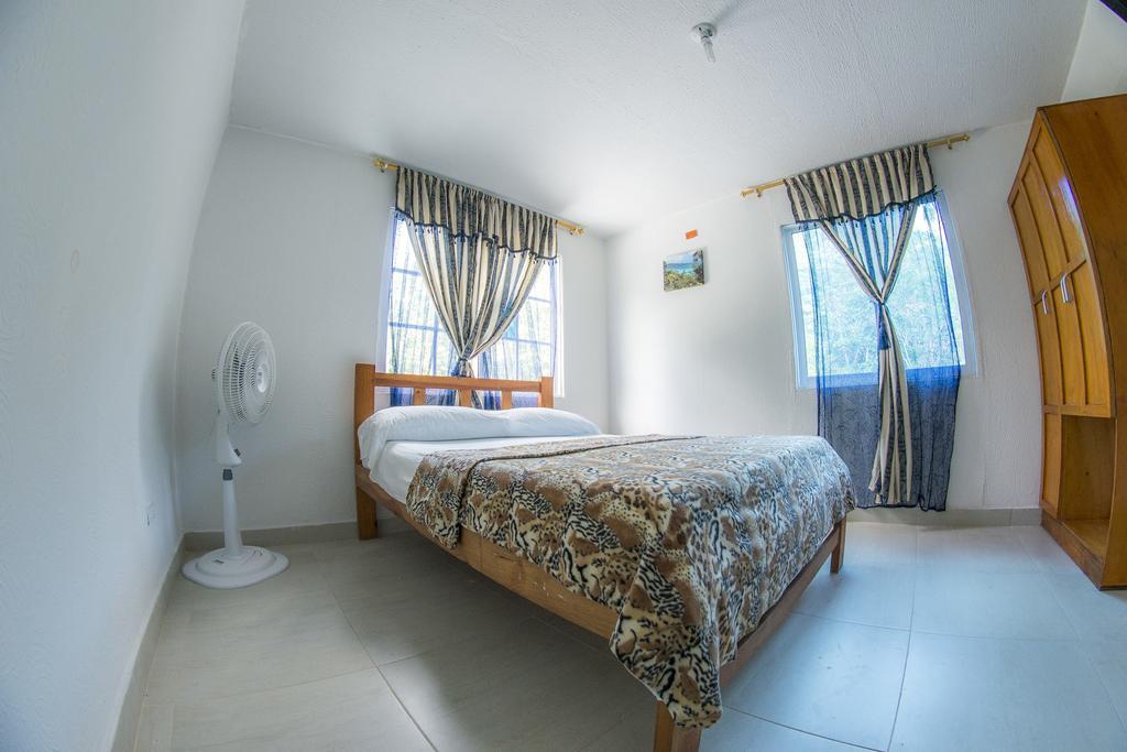 Posada Mango Tree Bahia Suroeste ภายนอก รูปภาพ