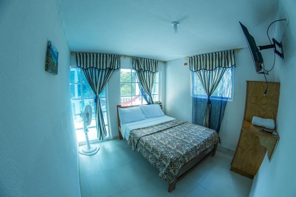 Posada Mango Tree Bahia Suroeste ภายนอก รูปภาพ